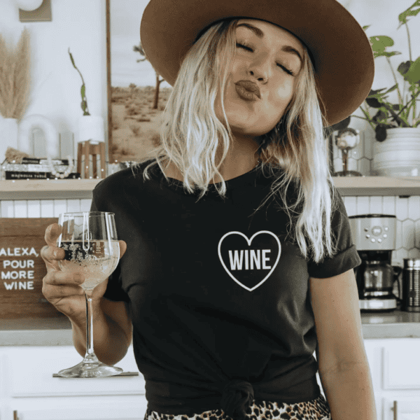 Wine & Heart Graphic T Shirt Black X Large
