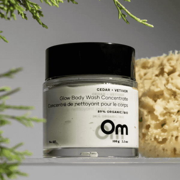 Om Organics Skincare Cedar + Vetiver Glow Body Wash Concentrate