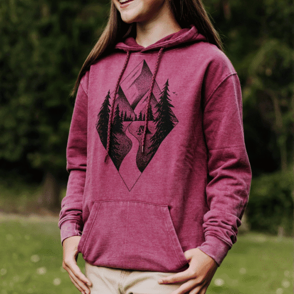 Mountain Hoodie Size Small